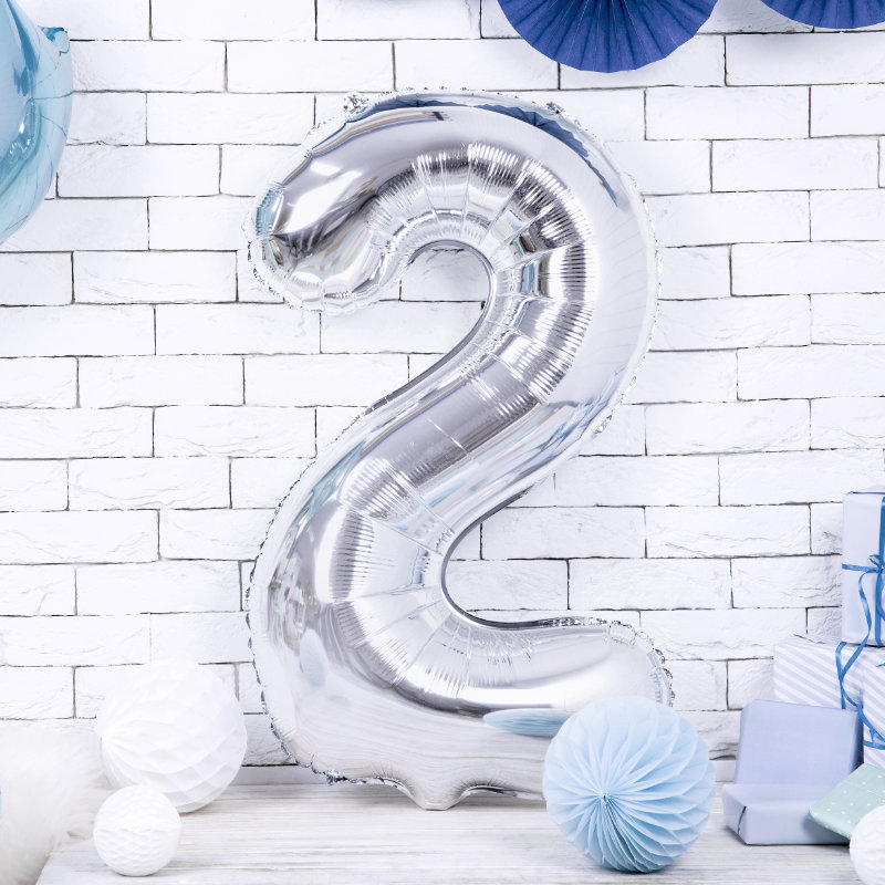 Kindergeburtstag-Folienballon_Zahl_2_Silber_1_Stk_1