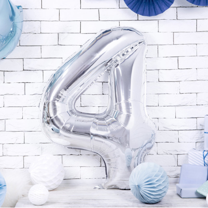 Kindergeburtstag-Folienballon_Zahl_4_Silber_1_Stk_1