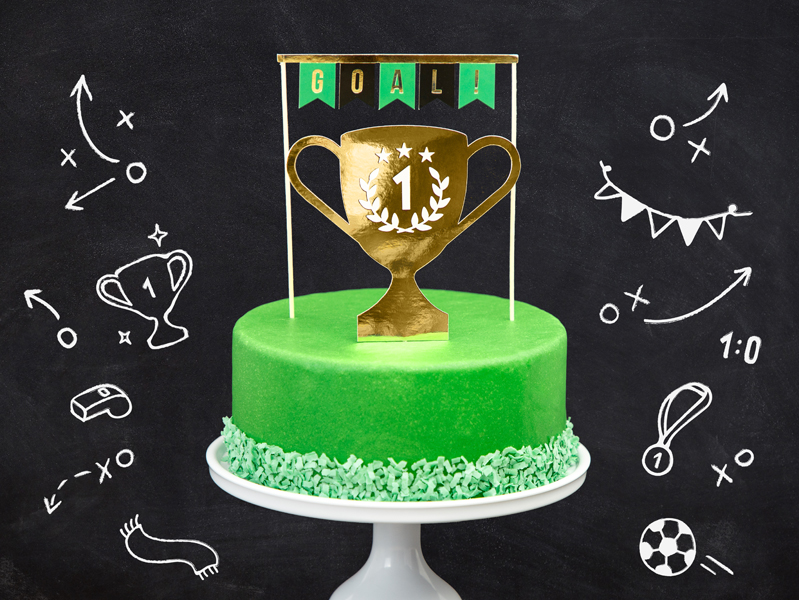 Pokal, Geburtstagstorte, Sahne, Nachtisch, Essen