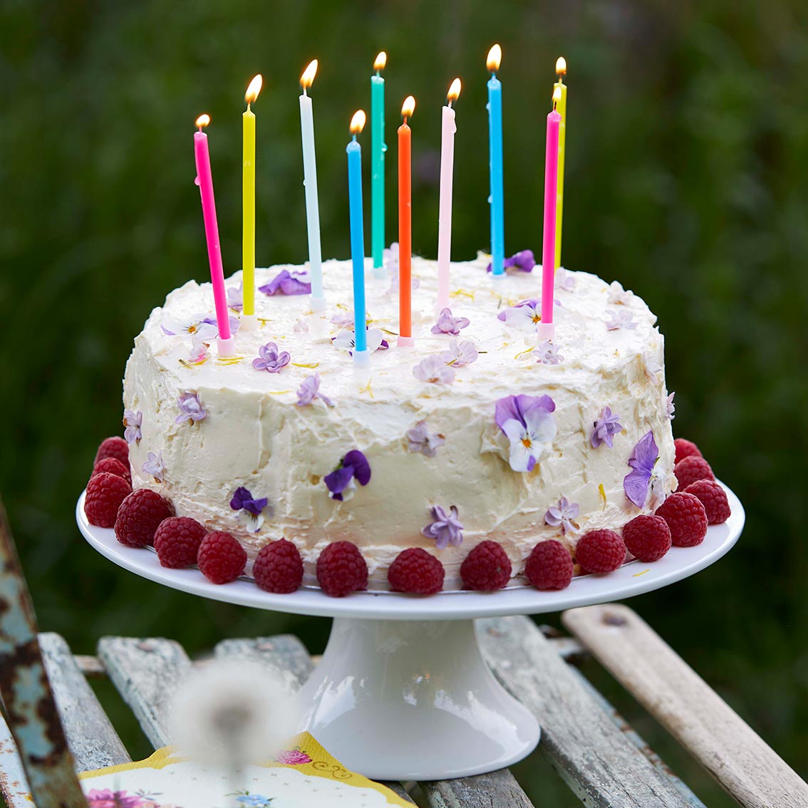 kinderparty rain-candle-m-05_56db82ab-4ead-4f3e-8242-74380e9b4a4b