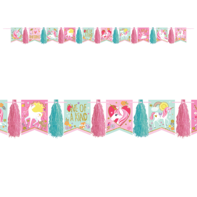 Kindergeburtstag-Girlande-Tassel-Einhorn-Traumwelt