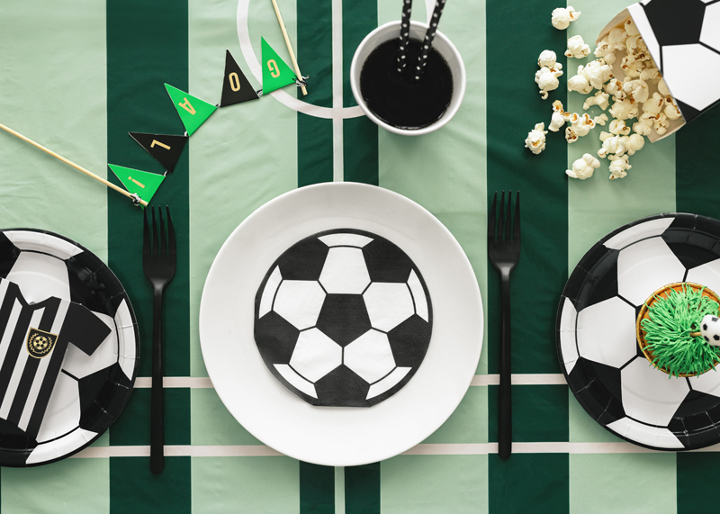 Besteck, Präsentation des Essens, Gabel, Fußball, Mahlzeit