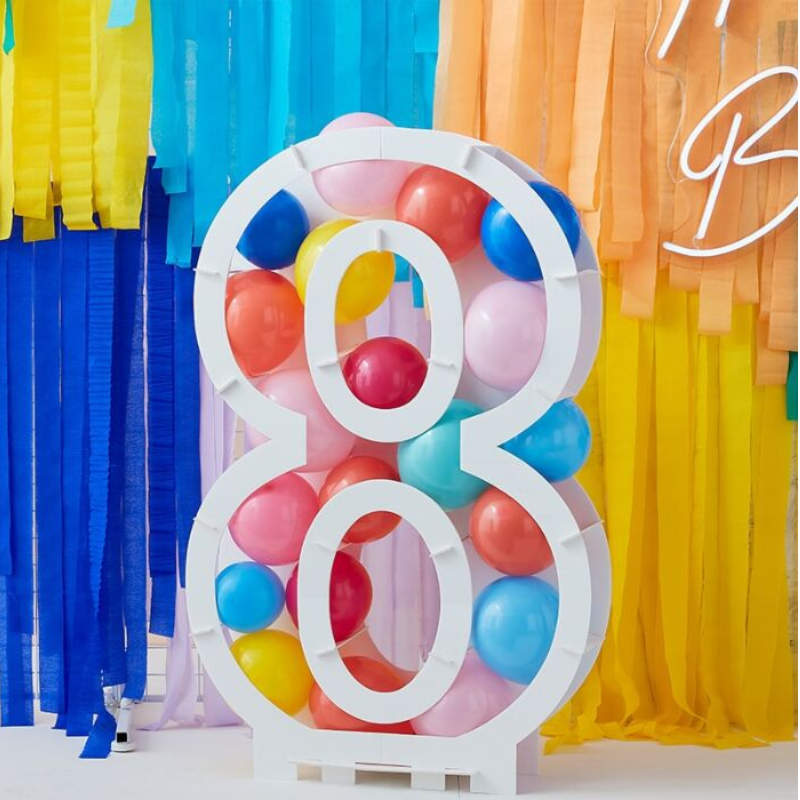 Kindergeburtstag-Ballonrahmen_Zahl_8_3