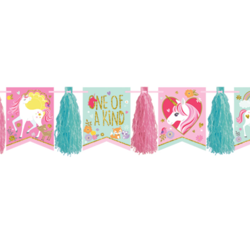 Kindergeburtstag-Girlande-Tassel-Einhorn-Traumwelt_1