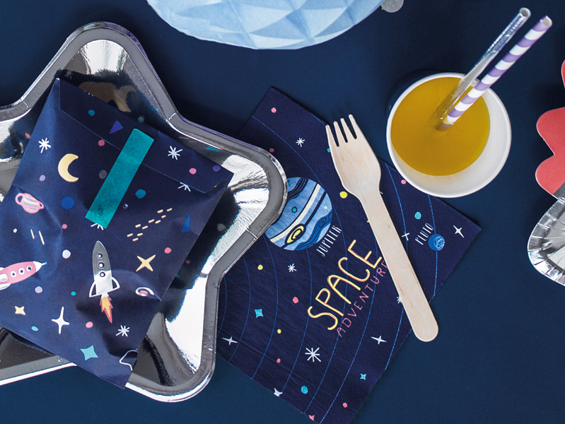 space, rocket, napkin, foil tray, plastic cup