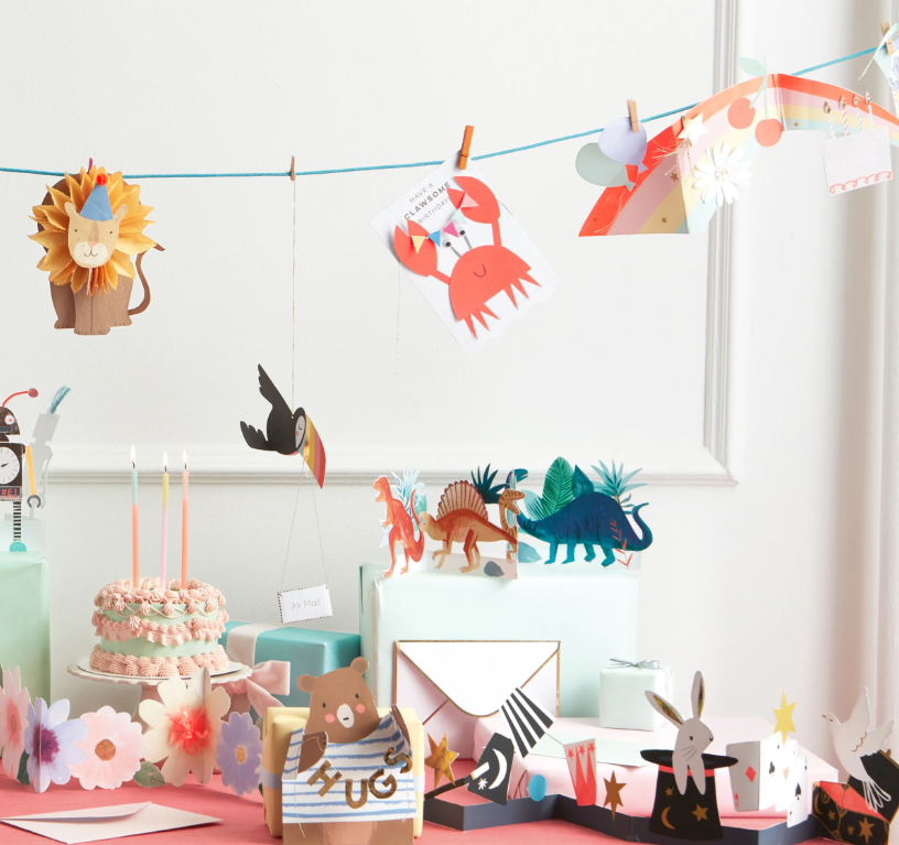 kindergeburtstag, papierdeko, cake toppers, geschenke, farbenfroh