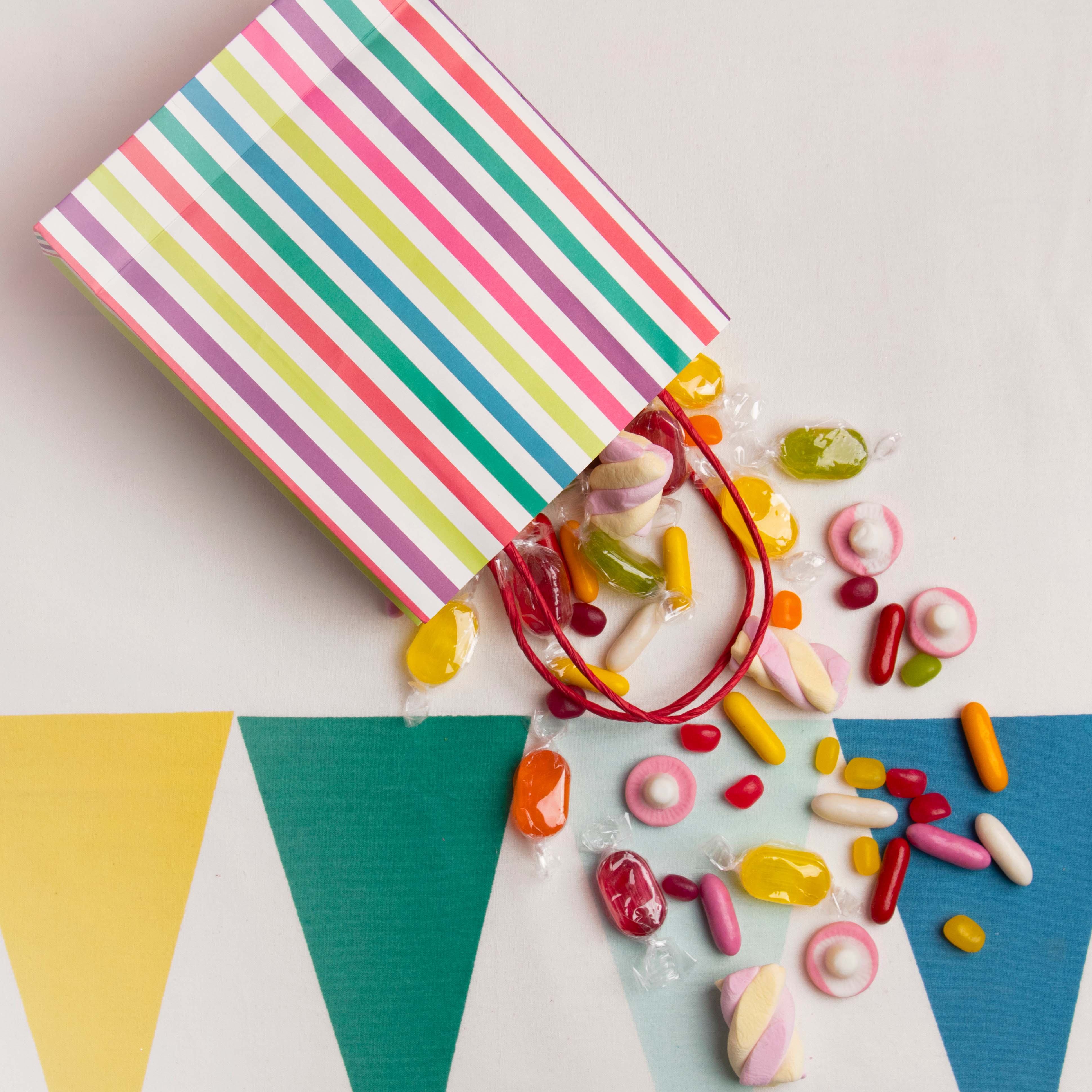 kinderparty mix-partybag-multi01_1d41f67f-0b69-49f1-b383-eaf79c324ef7