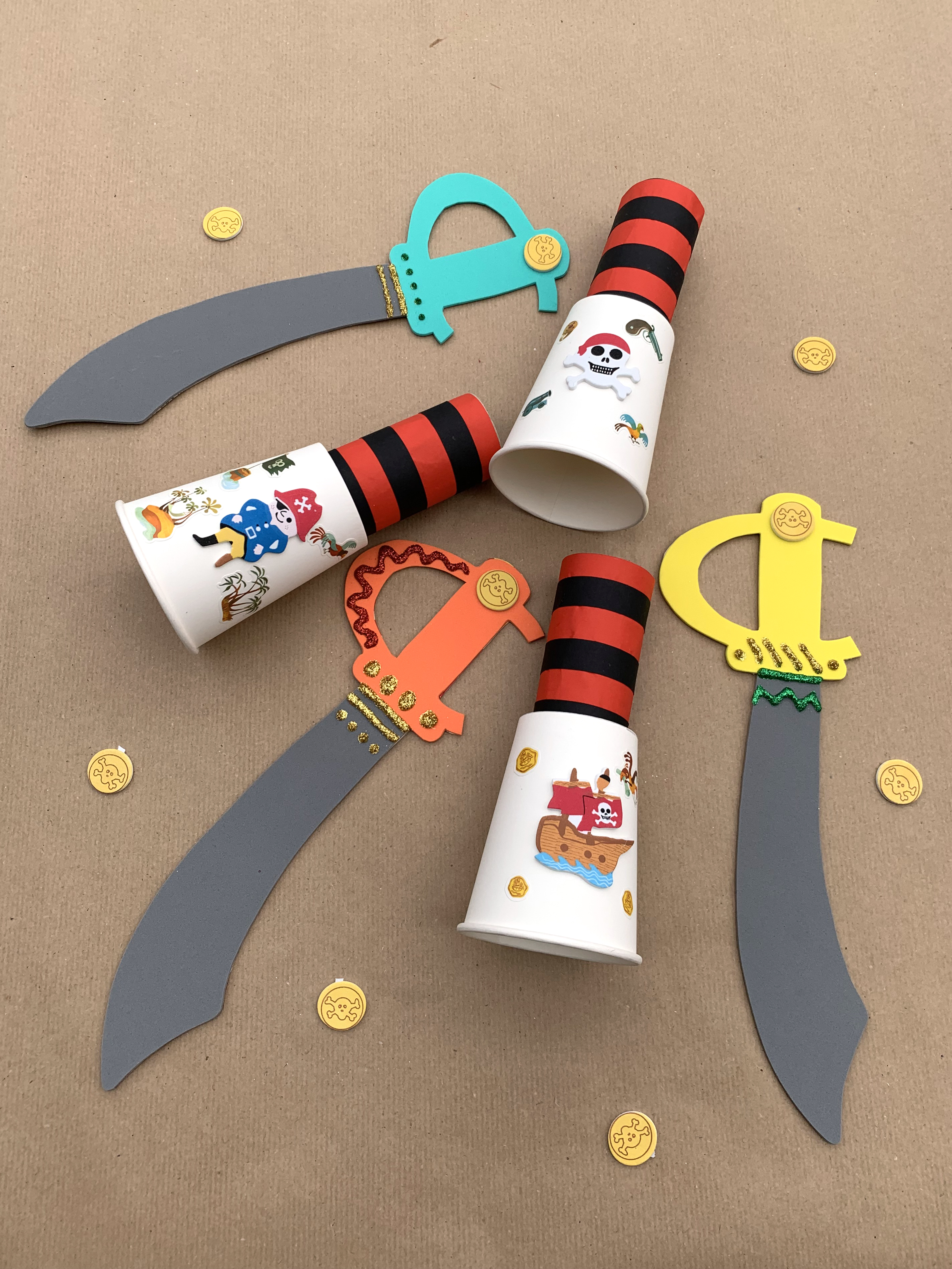 kinderparty Ahoi-PiratenSchwert-und-FernrohrcqrokB2JNxvxg