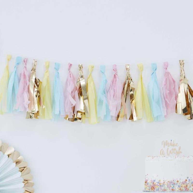 Kindergeburtstag-Tassel_Girlande_Pastell_Gold_2