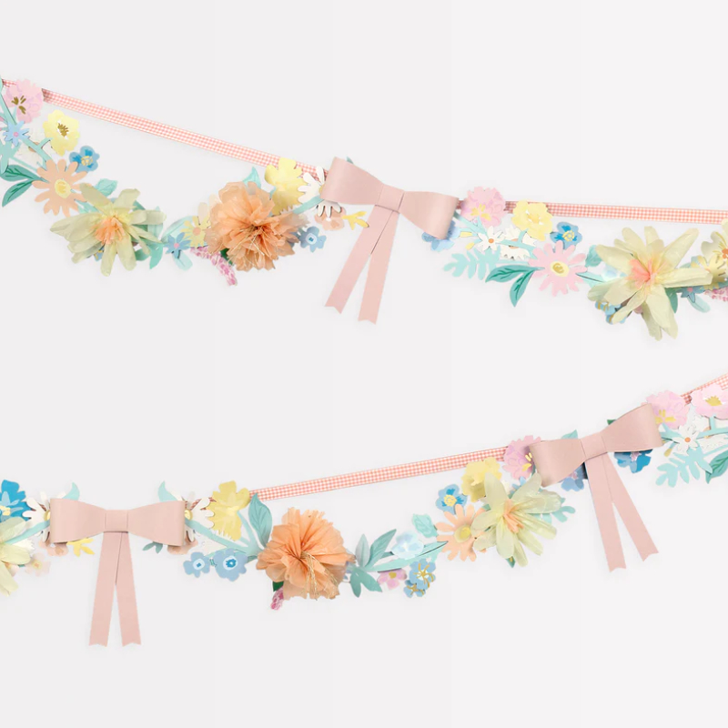 kinderparty 121124-14_Girlande_Blumen_MeriMeri_main