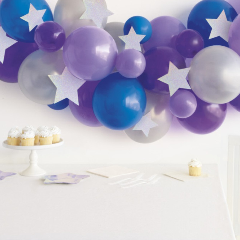 Kindergeburtstag-Ballonbogen_Violett_Sterne