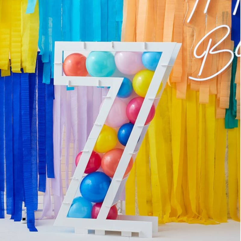 Kindergeburtstag-Ballonrahmen_Zahl_7_2