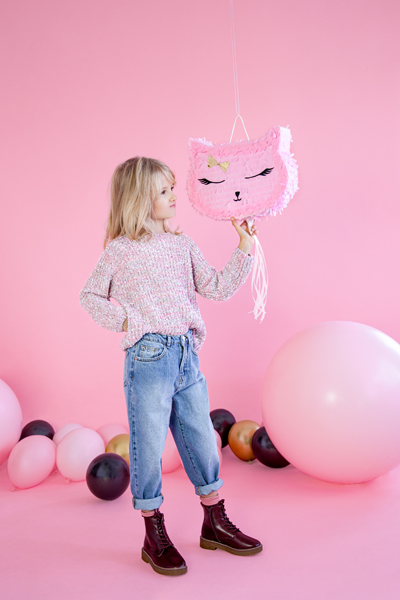 pink, Kind, Pullover, Jeans, Löwe