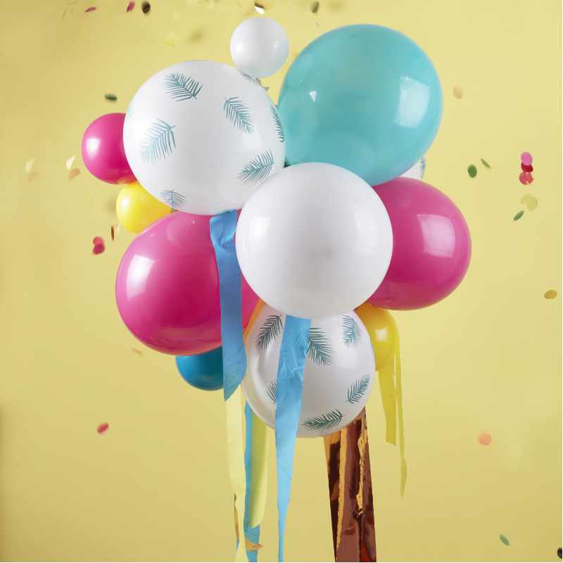 Kindergeburtstag-Ballonbuendel_Farbig_Palmblaetter_1