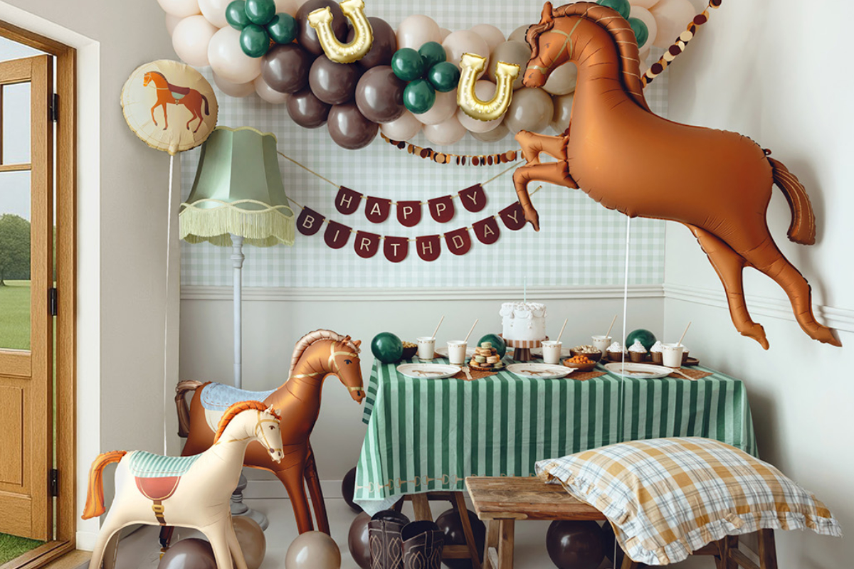 balloons, party decoration, birthday decorations, table decor, horse