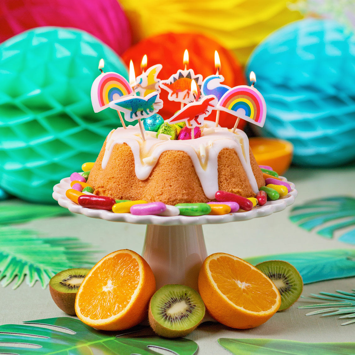Fruchtkuchen, Kleiner Kuchen, Zuckerguss, Bunte Dekoration, Obst Garnitur