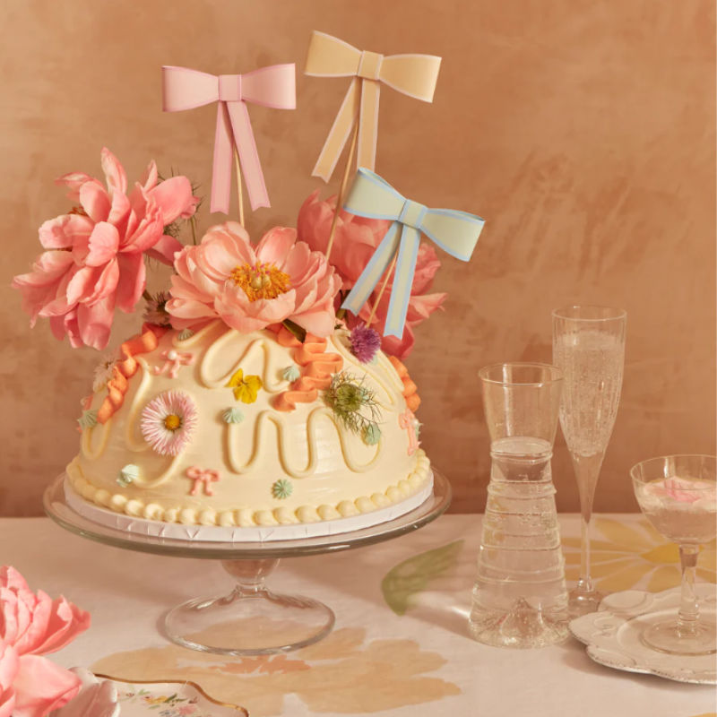 Kindergeburtstag-Cake-Topper-Meri-Meri-Schleifen-2