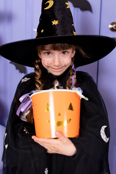 Hut, Kleid, Halloween, Kürbis-Eimer, Make-up