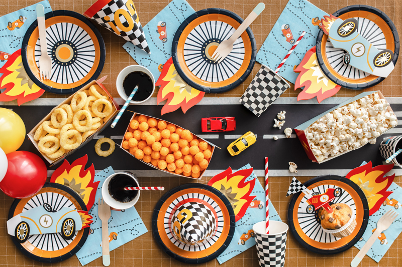 Kart-Rennen, Party-Tafel, Papiermodell-Autos, Keks-Snacks, Karosseriedruck Teller