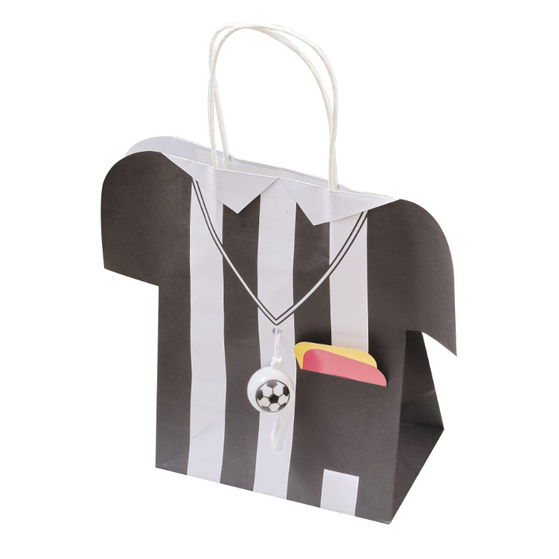 Kindergeburtstag-Partytuten-Fussball-1